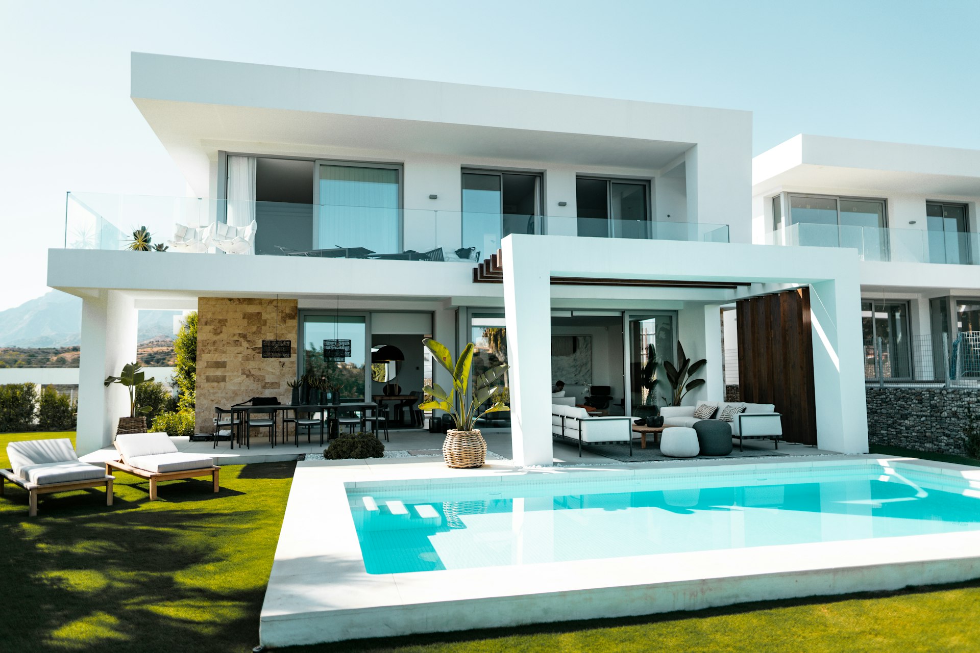 Luxury Homes — Stonosphere